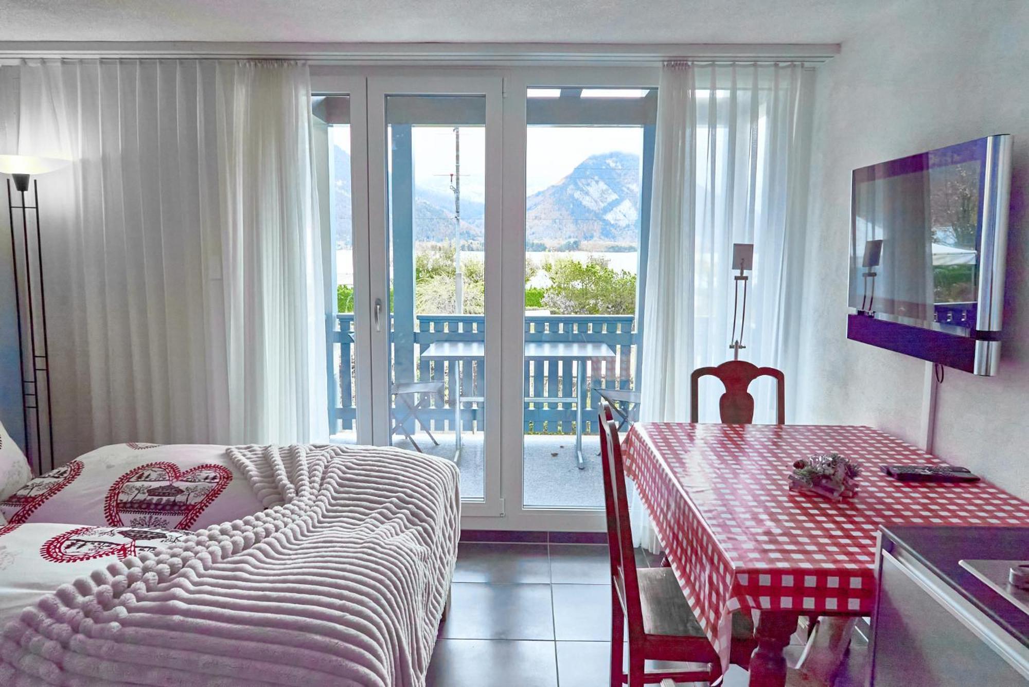 Lake Apartment By Interlaken Därligen Eksteriør bilde